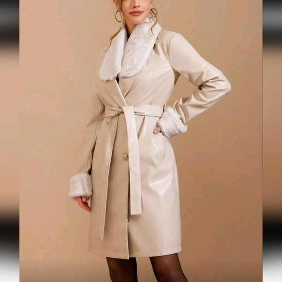 Women's Elegant Faux Fur Collar PU Patchwork Cinched Waist High-End Apricot Coat - Picture 1 of 4